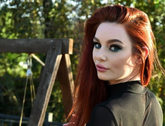 Lacy Lennon