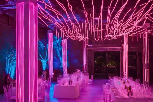 Neon Bar
